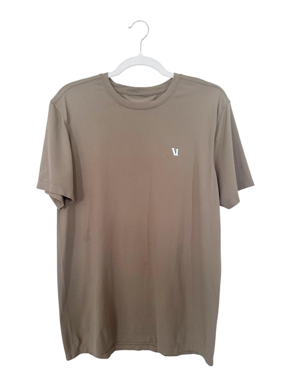 Vuori Men’s Short Sleeve Clearview Seamless Tee Mocha Brown Size Small EUC